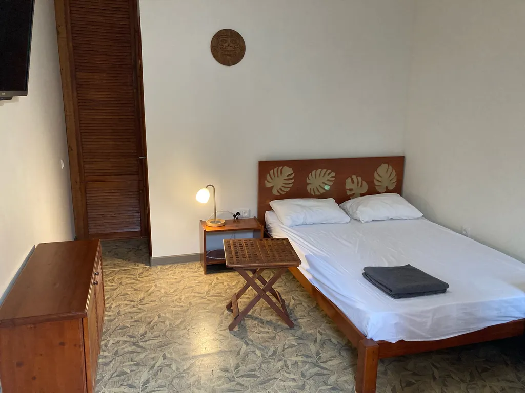 Квартира Комната с собственным патио в саду — Геленджик