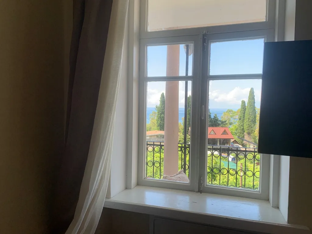 Квартира Квартира Гостевой дом у Марго между старой и новой Гагрой, в 200м от моря — Гагра