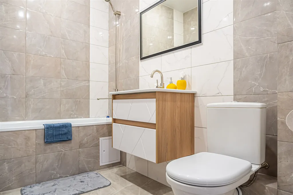 Апартаменты Вояж by Julia L, рядом диагностический центр, фонтан