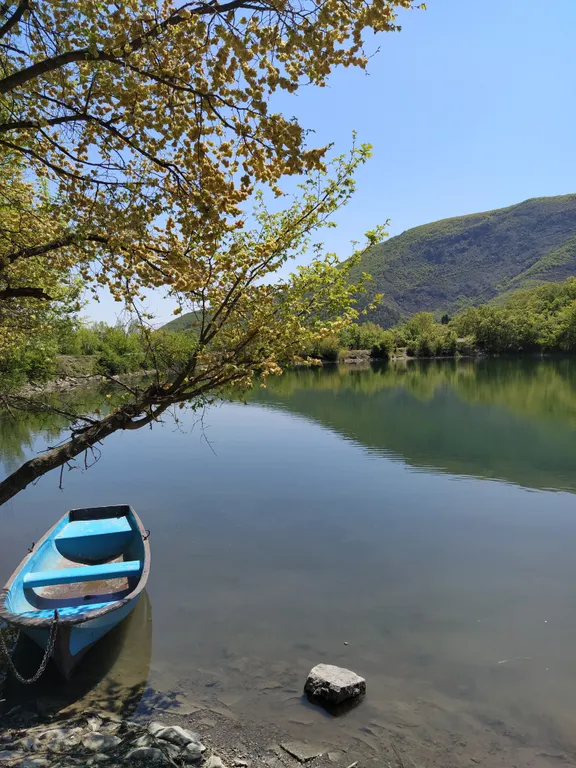 Уютный коттедж рядом с озером