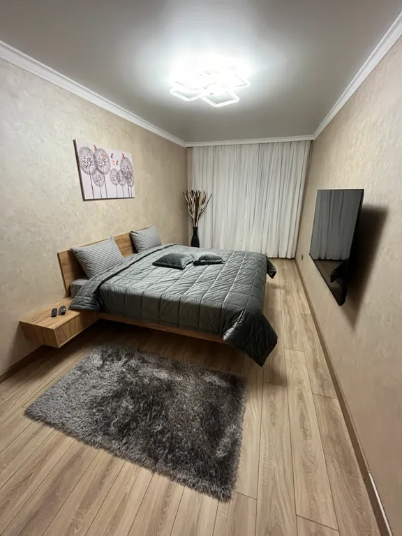 Уютная квартира с дизайнерским ремонтом и развитой инфраструктурой — аренда посуточно в Владикавказ