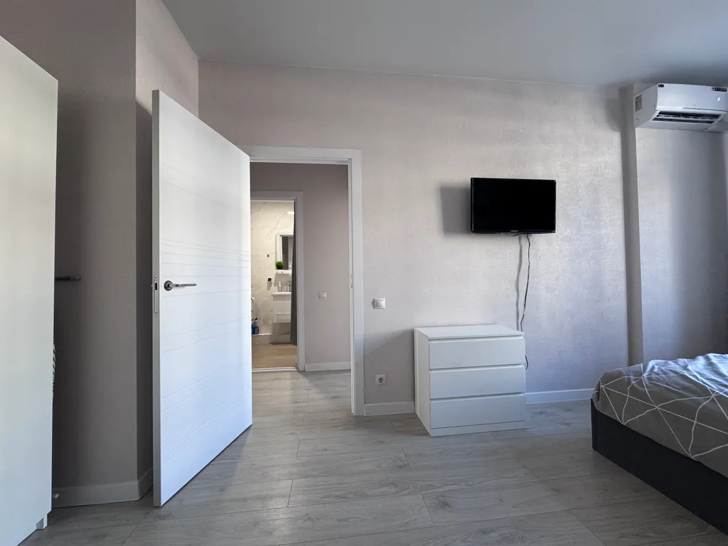 Однокомнатная с видом на горы