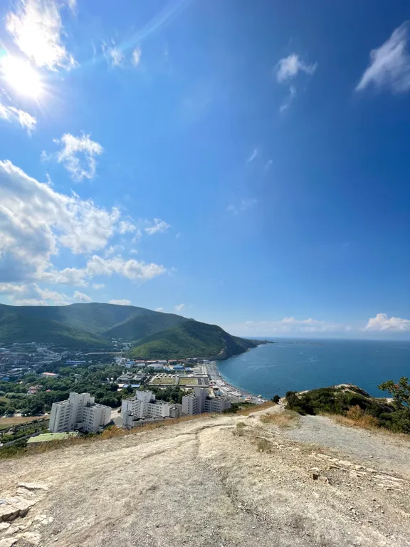 Евро двушка с отдельным входом на первом этаже