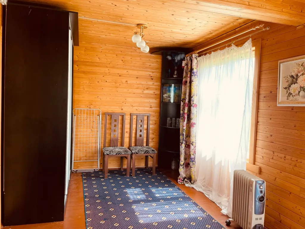 Дом на берегу реки Волга