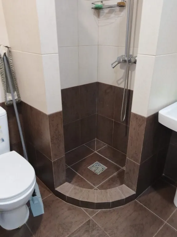 Квартира Квартира Гостевой дом " калинина 20 " номер люкс " 7а " — Ейск