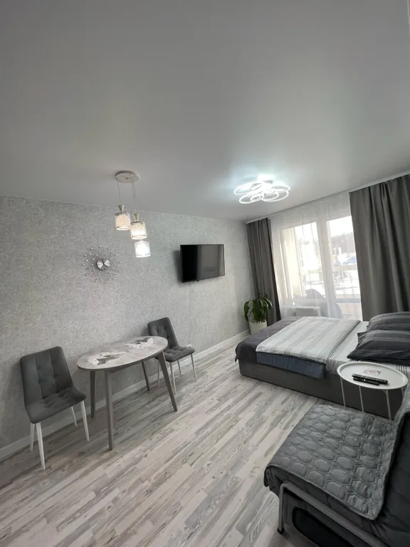 Уютная квартира возле аэропорта Толмачево — аренда посуточно в Обь