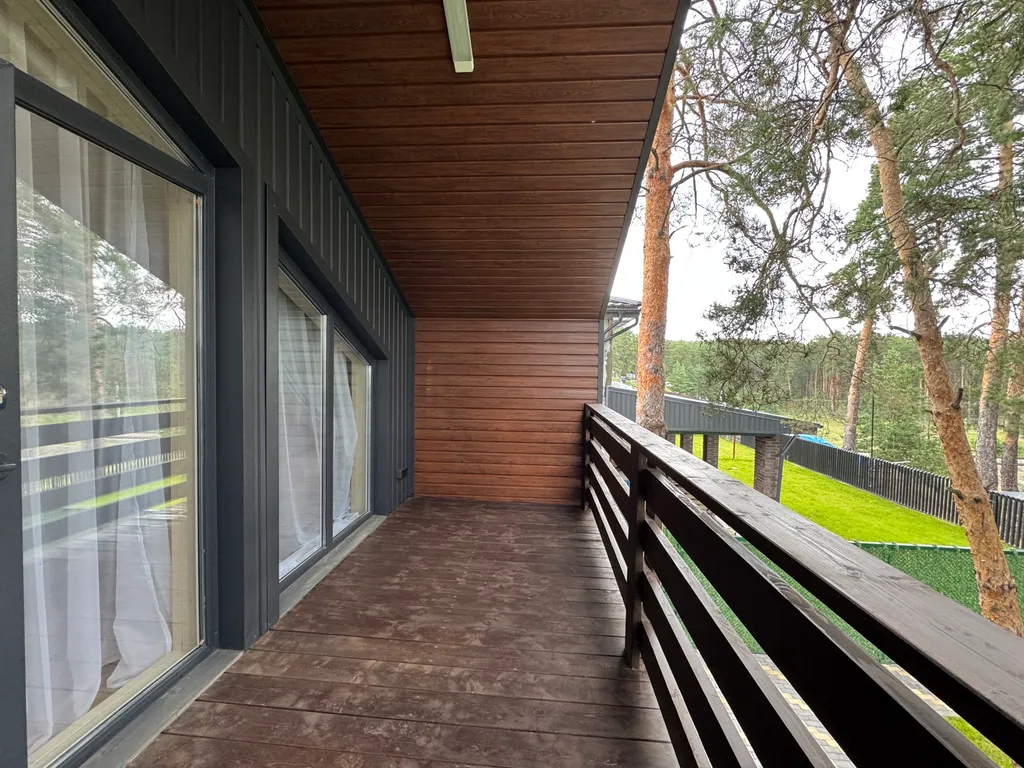 Барнхаус NaHolme с видом на горы и реку