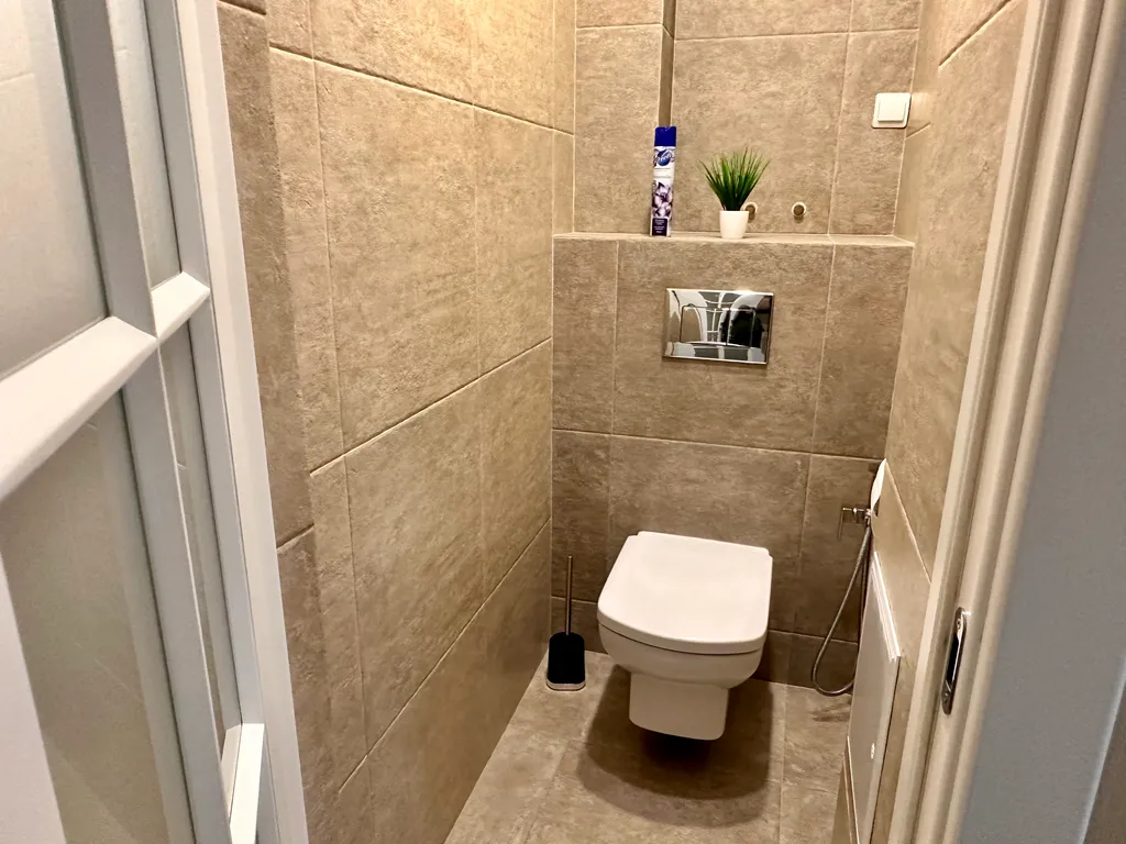 Уютная двухкомнатная квартира с просторной кухней