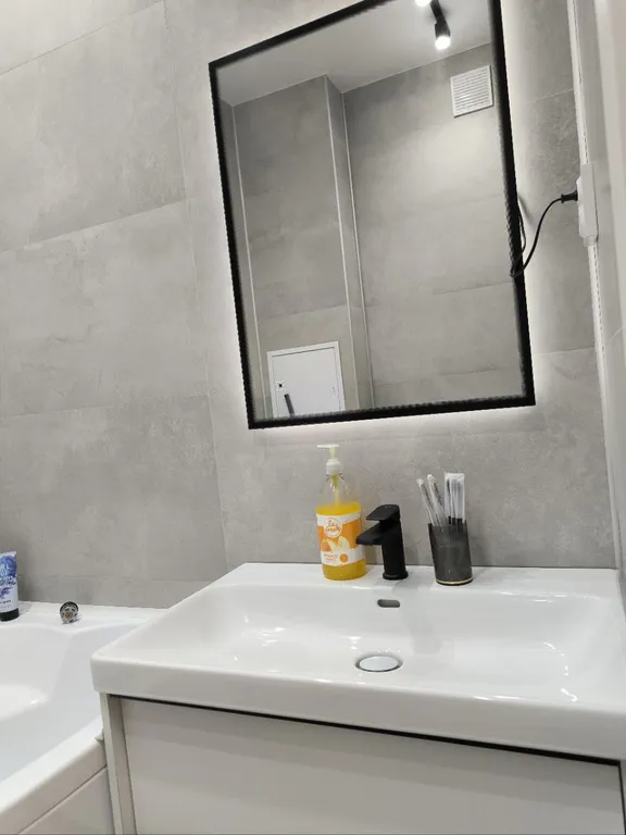 Уютная квартира у планеты