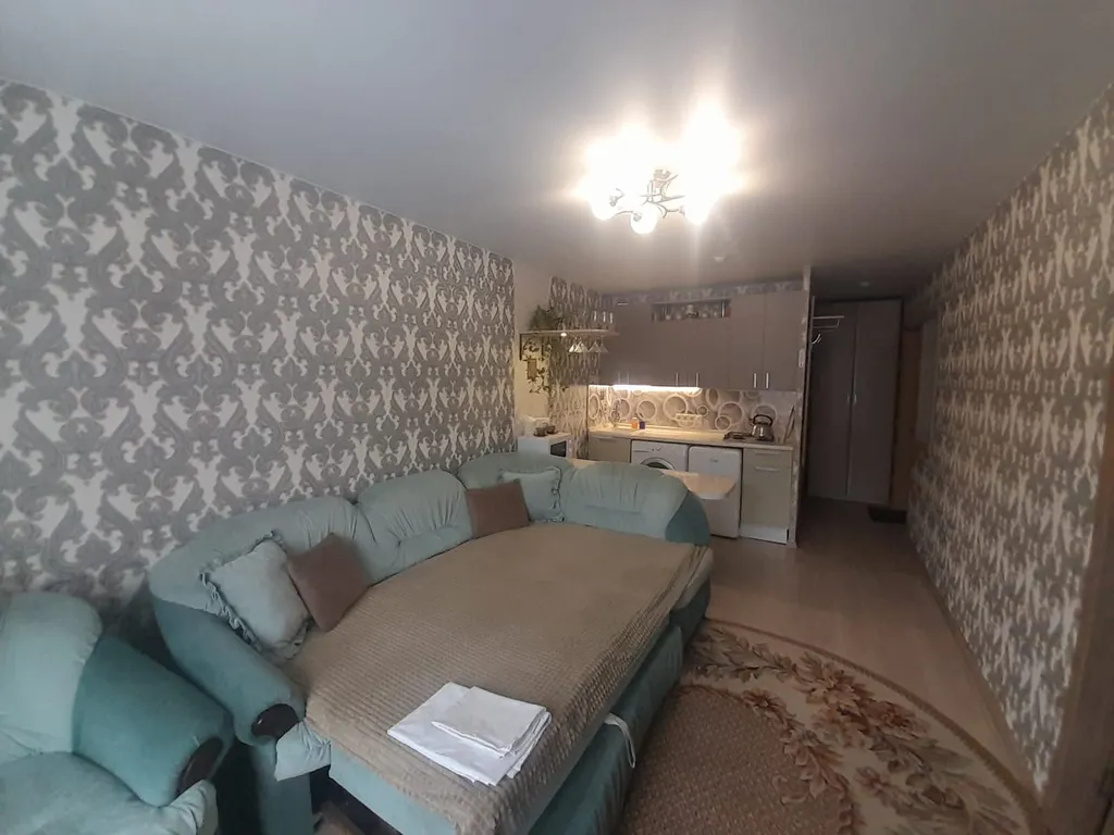 Апартаменты с видом на берёзовый лес