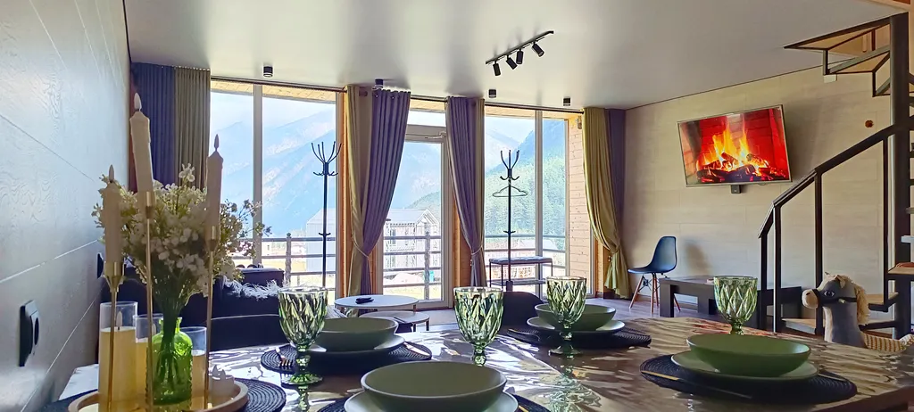 Новый домик с шикарным видом в Тегенекли