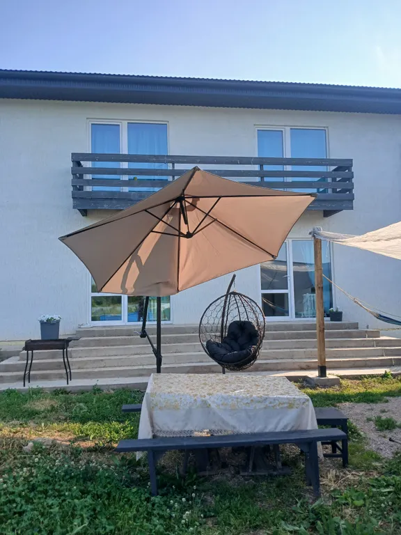 Уютный двухэтажный дом на берегу озера горнолыжный комплекс Кандрыкуль