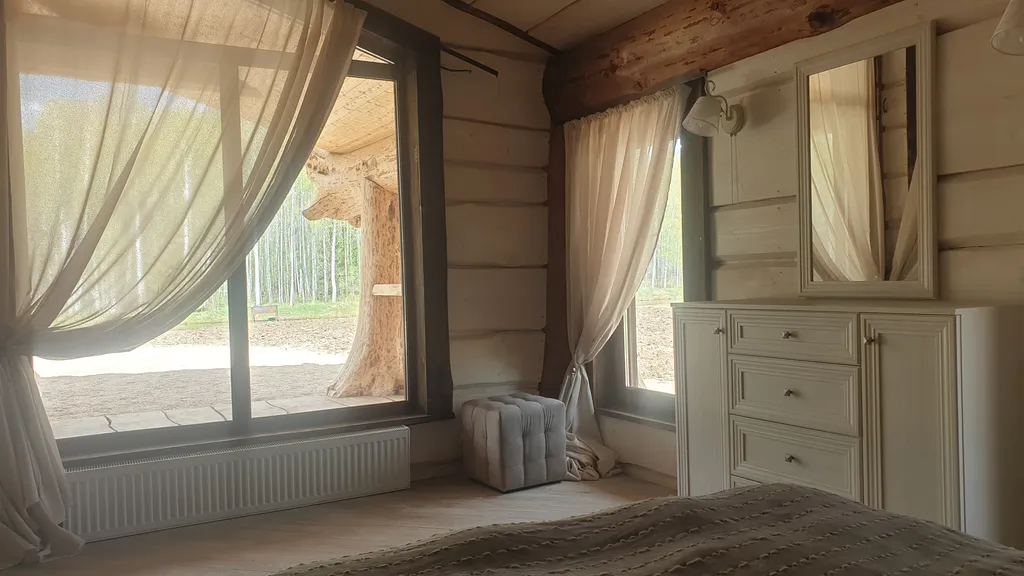 Дом с панорамными окнами с купелью