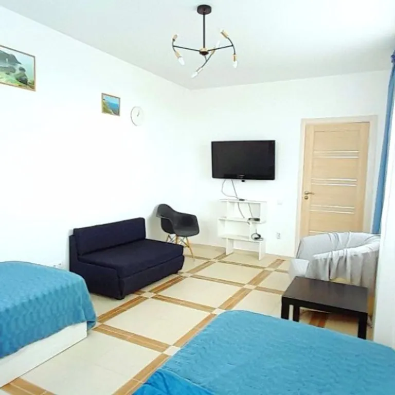 Квартира Квартира Семейный номер Family room с балконом комфорт — Севастополь