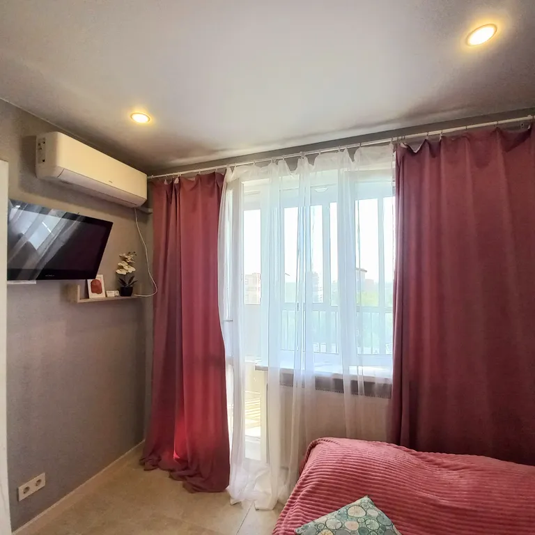 Уютная чистая студия