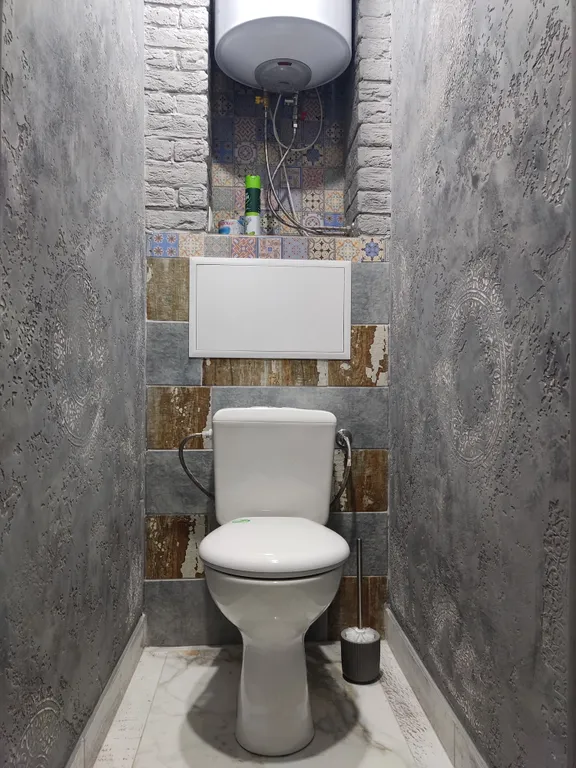 Двухкомнатная Революции