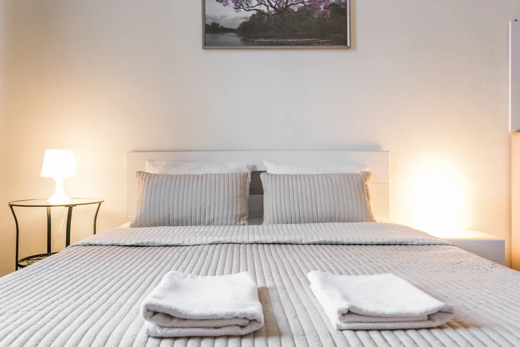 Квартира Просторная квартира с балконом у Арбата — Москва