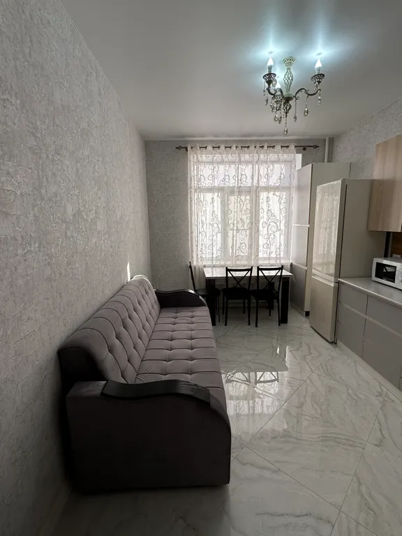 Уютная, новая квартира в центре города