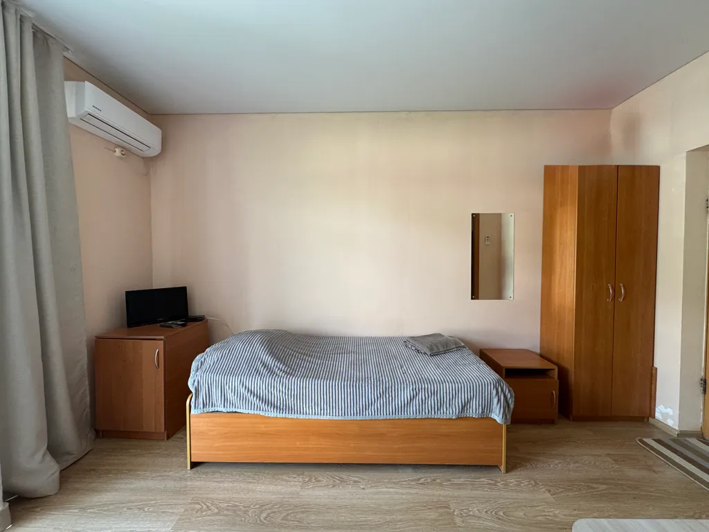 Уютная студия с видом на горы