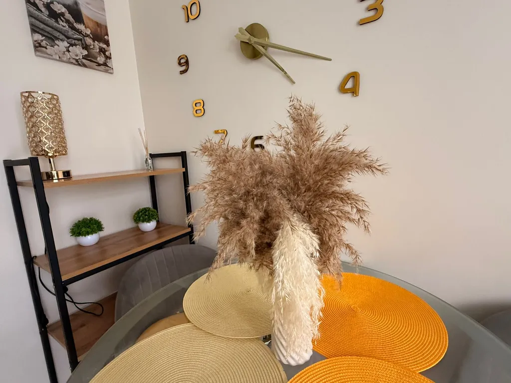 Квартира Апартаменты с видом на рощу в Морент — Сириус