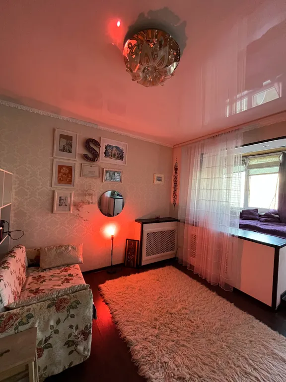 Уютная квартира с дизайнерской комнатой