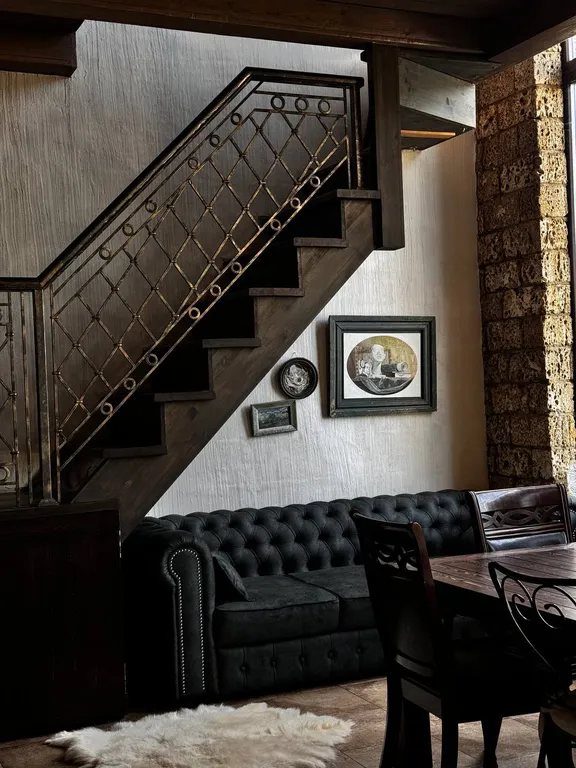 Коттедж Дача на берегу реки в стиле Старый замок — Козет