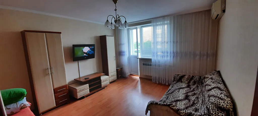 Квартира 1-комнатная Квартира — Евпатория