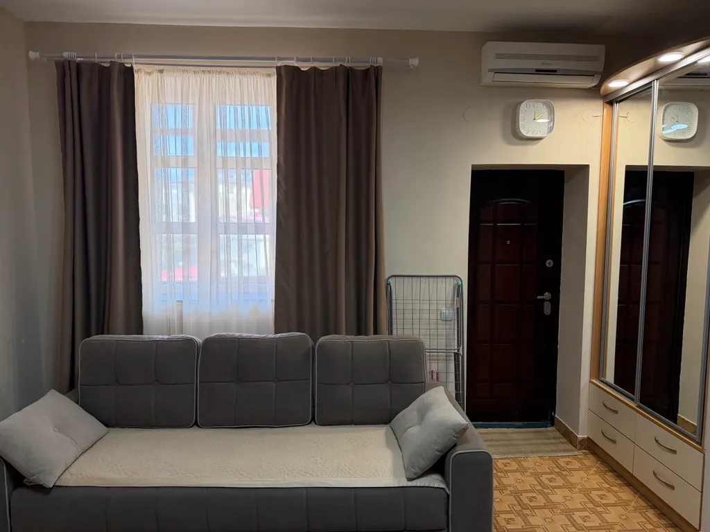 Квартира под крепостью на второй линии