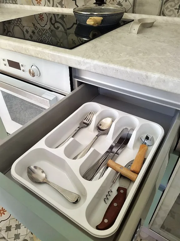 Уютная квартира с отдельной спальней и кухней-студией