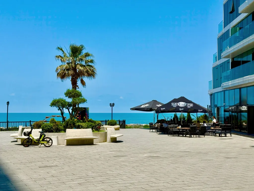 Sea Batumi View | 20m to Beach & Park
Панорама Моря & Приморский Парк