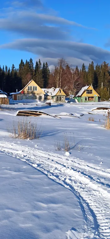 Домик с видом на озеро