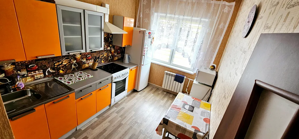 2-комнатная Квартира — аренда посуточно в Кировск