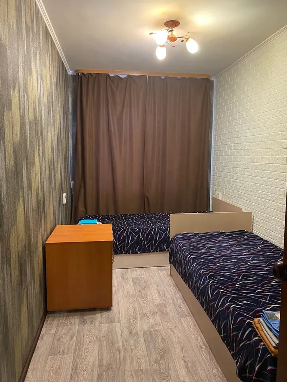 Квартира Двухкомнатная квартира в центре — Голышманово