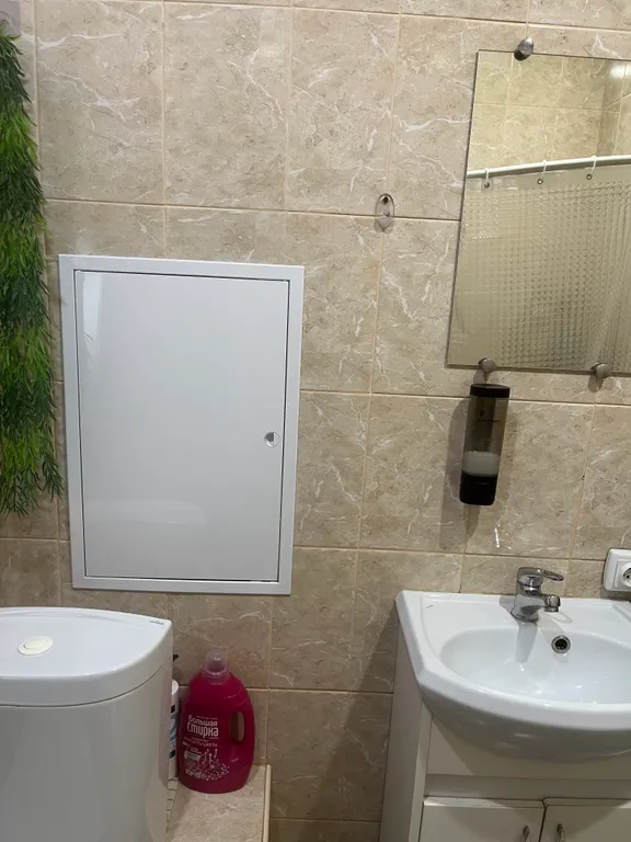 Большая студия в 3 км от аэропорта