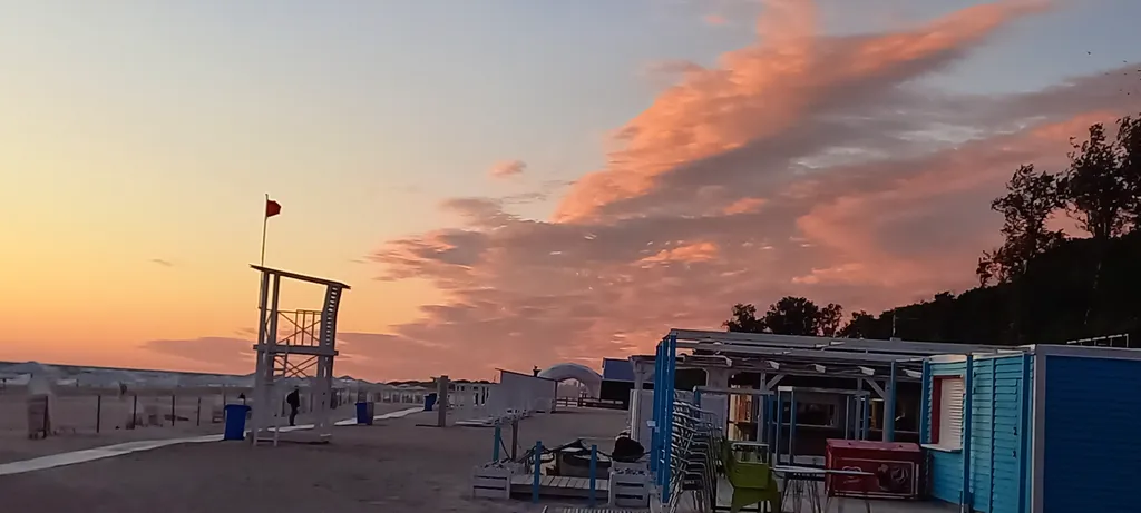 Однокомнатная классика в 5 минутах у моря