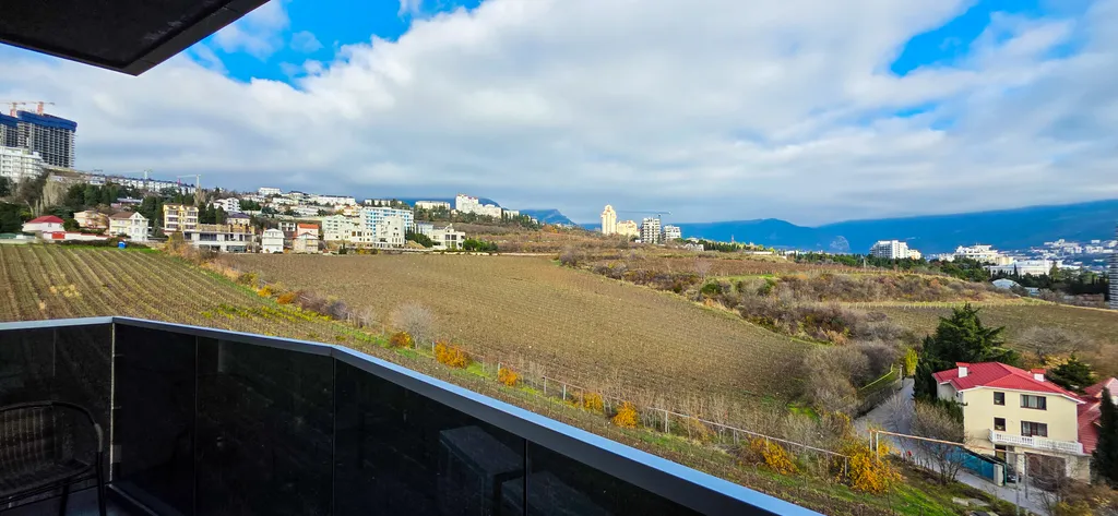 Видовая квартира в Ливадии