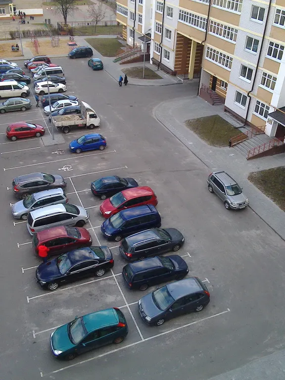 White - Green. Центр.