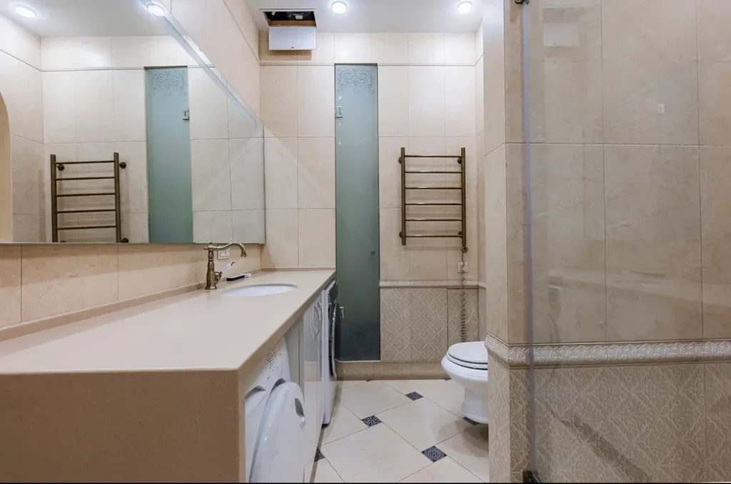 Большой апартамент с видом на море