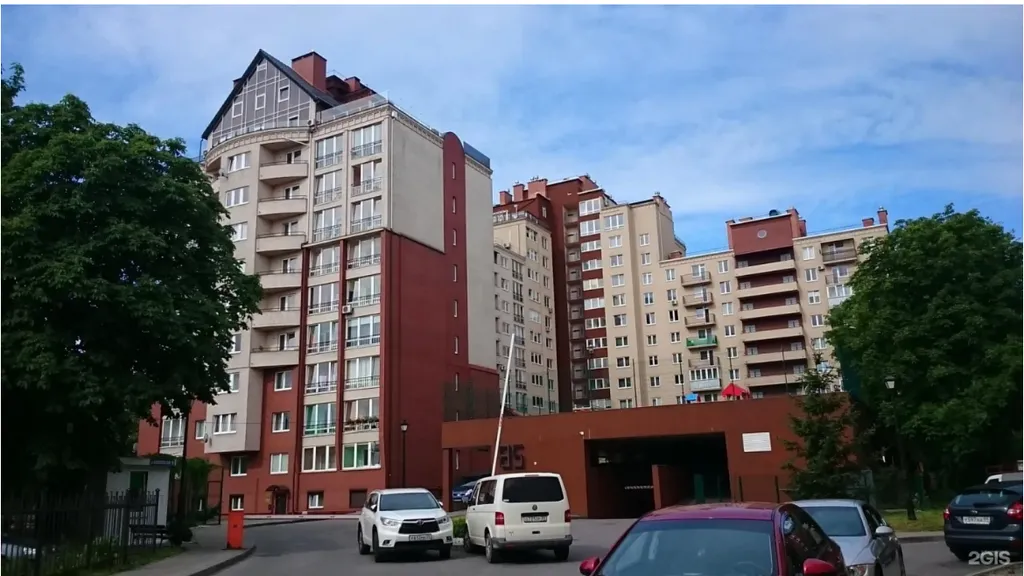 Квартира Квартира с двумя отдельными комнатами, исторический район, просторно — Калининград