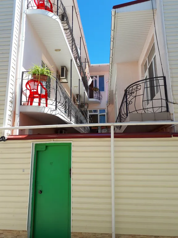 Квартира 1-комнатная Квартира — Евпатория