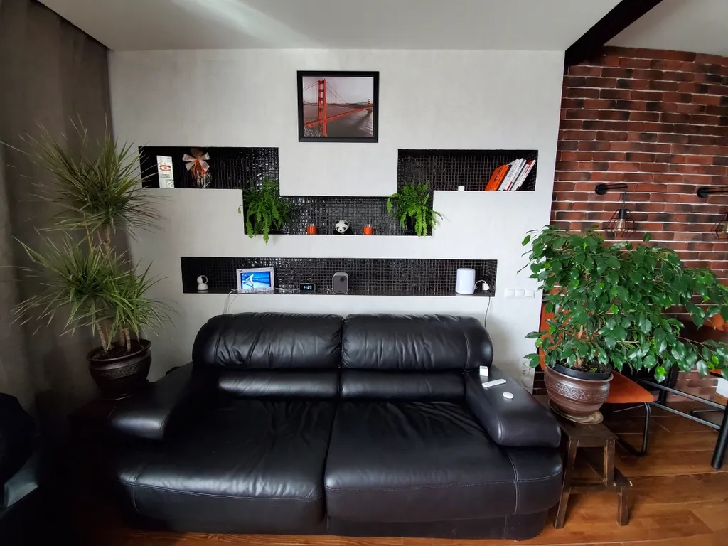 Видовые апартаменты в стиле лофт с умным домом