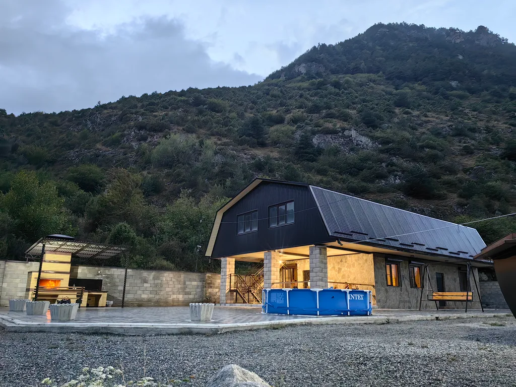 Коттедж Дом в горах Осетии — аренда посуточно в Алагир