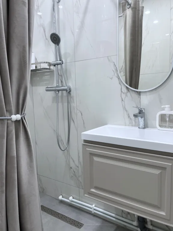 Дизайнерские апартаменты на Степана Повха