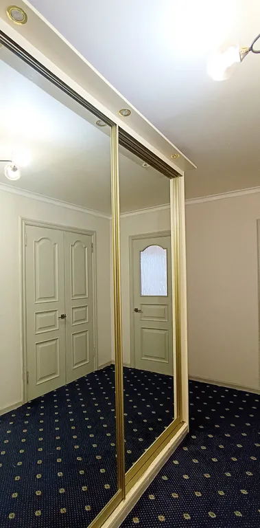 Квартира в центре с видом на набережную и горы