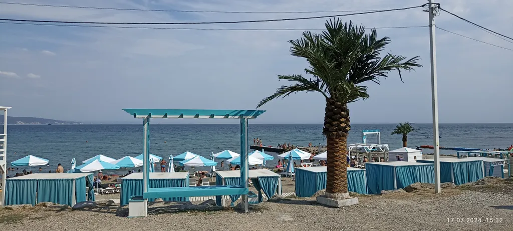 2-комнатная квартира на берегу моря