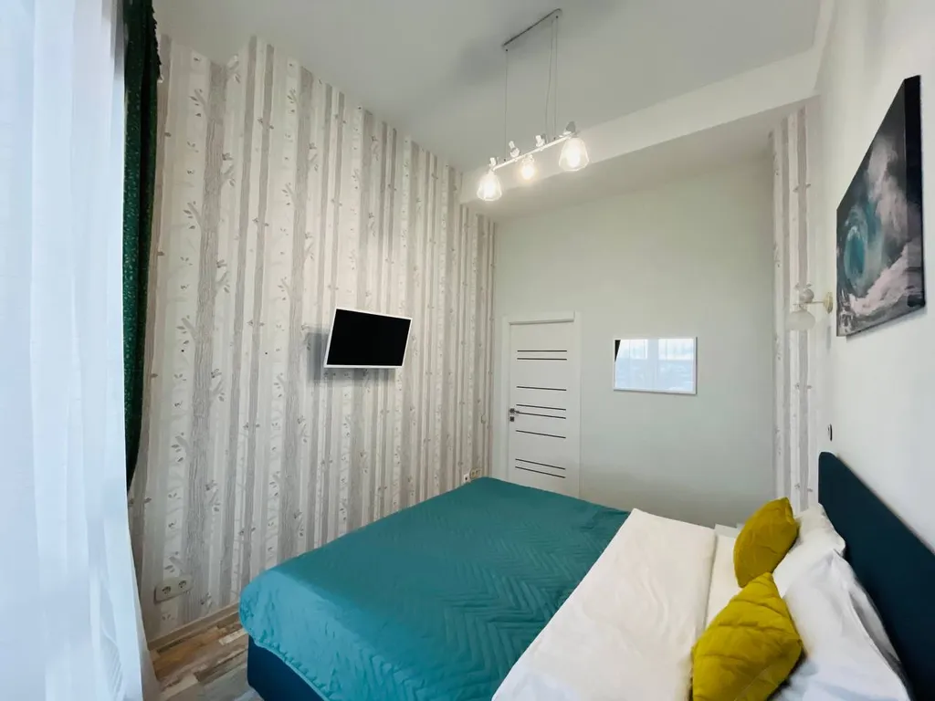 Комфортная евродвушка в доме ТЦ Галерея