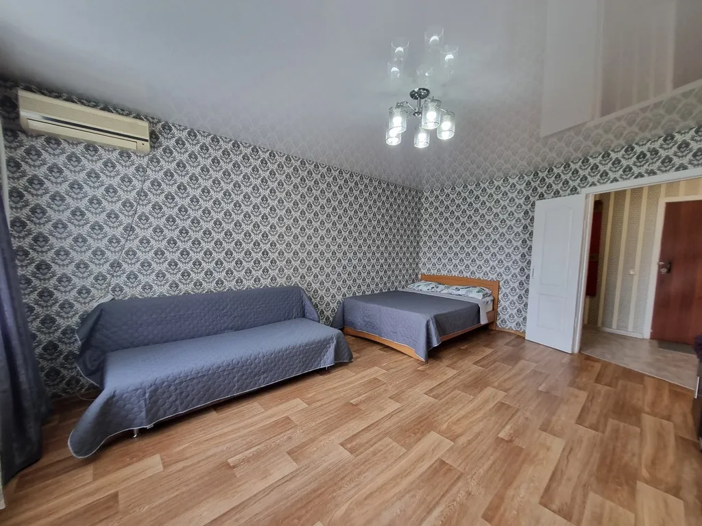 Уютнaя 1-кoмнатнaя квартира рядом с больницей и авто, жд вокзалом