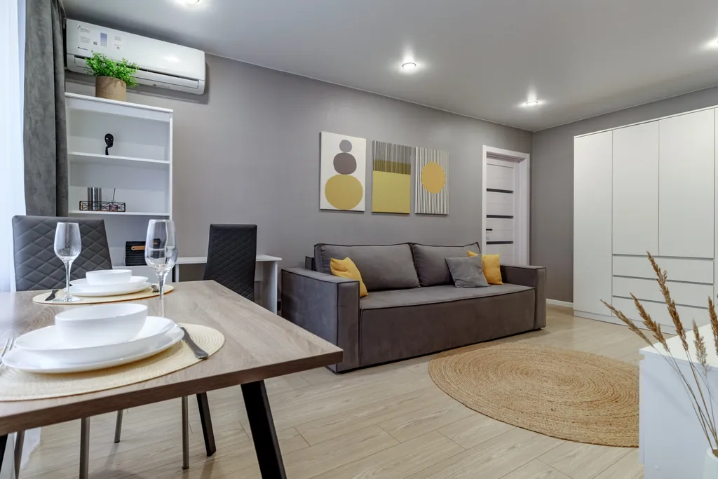 Двухкомнатная квартира у ЖД вокзала