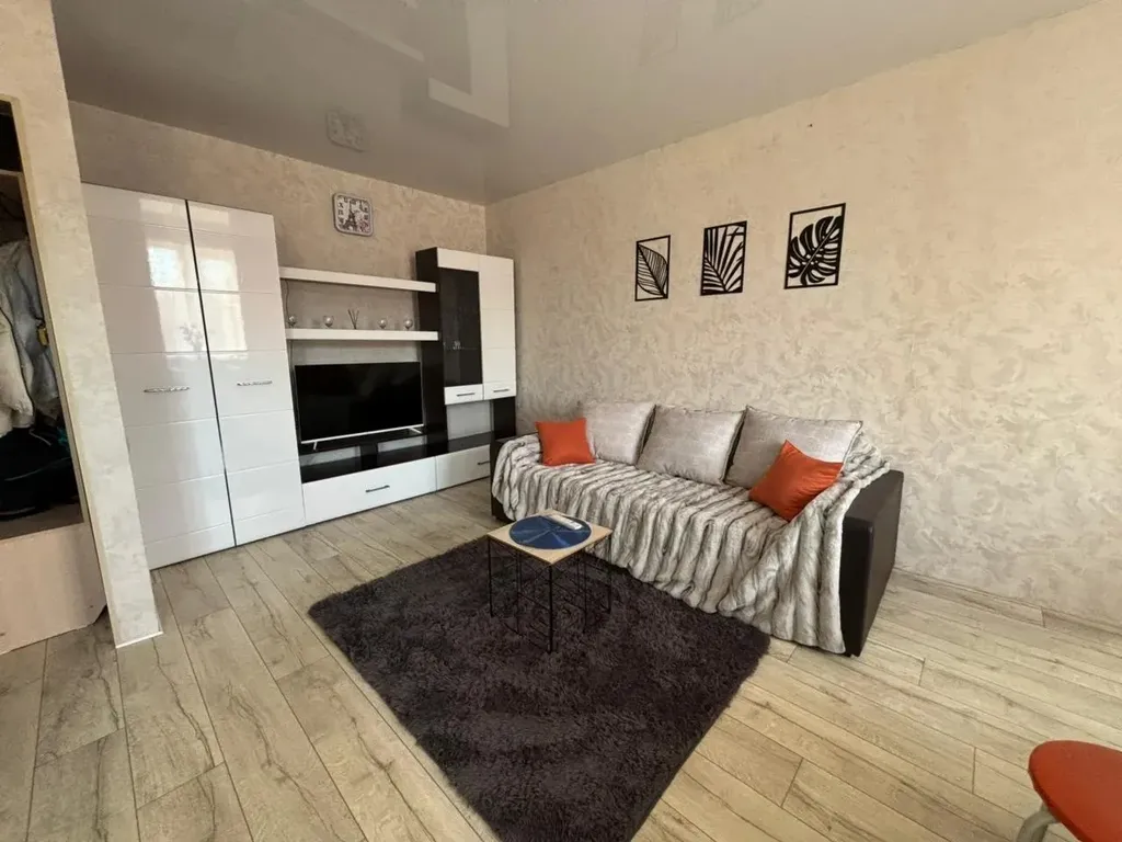 Уютная квартира в южном районе(третья шахта)