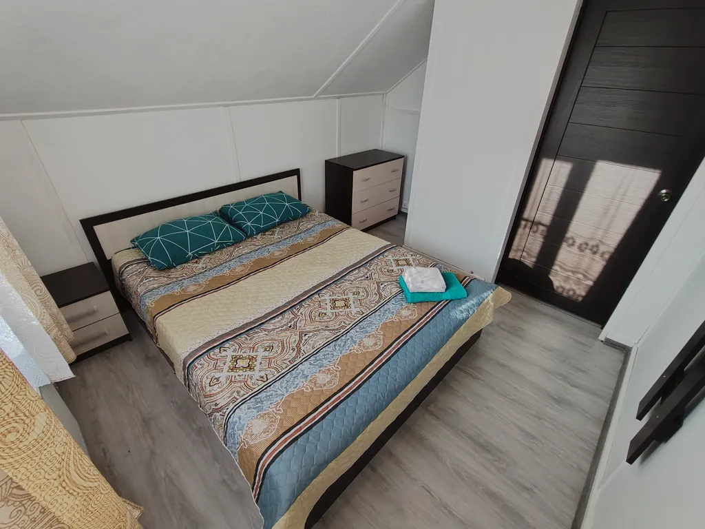 7-комнатный Дом